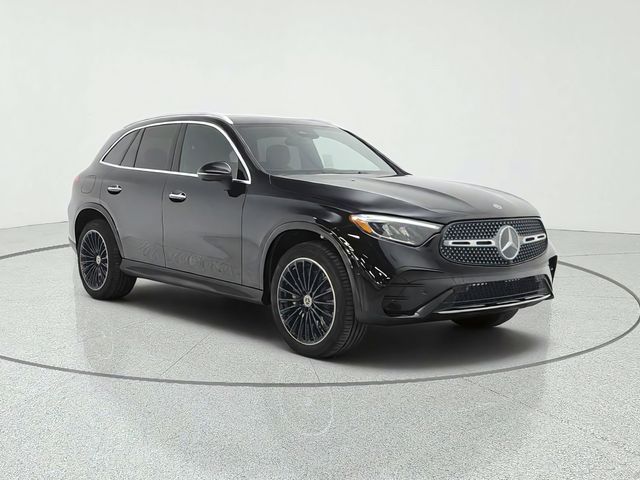 2027 Mercedes-Benz GLC 300