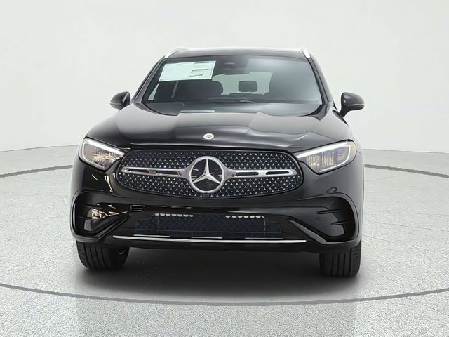 2027 Mercedes-Benz GLC 300