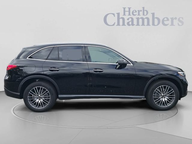 2027 Mercedes-Benz GLC 300