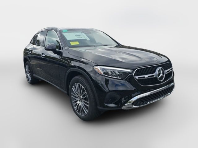 2027 Mercedes-Benz GLC 300