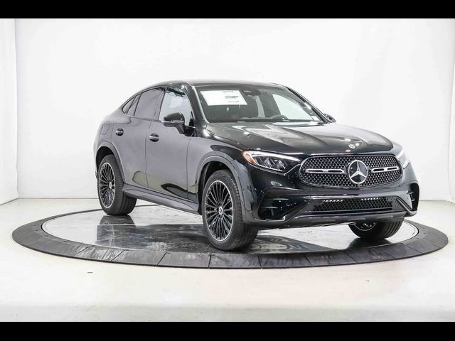 2027 Mercedes-Benz GLC 300