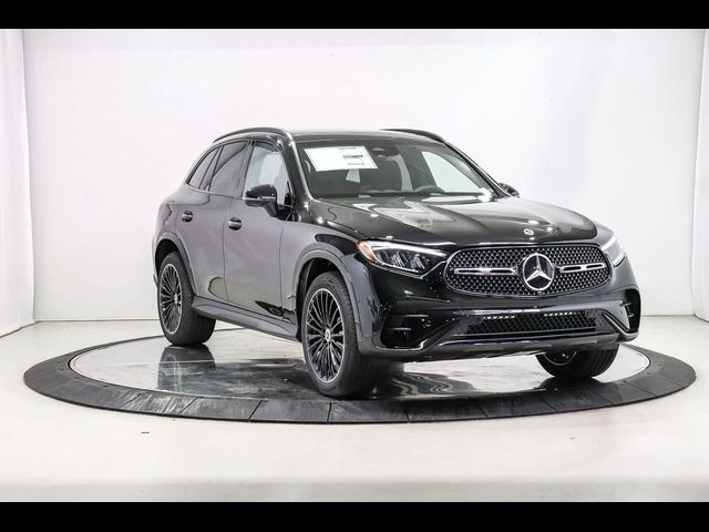2027 Mercedes-Benz GLC 300