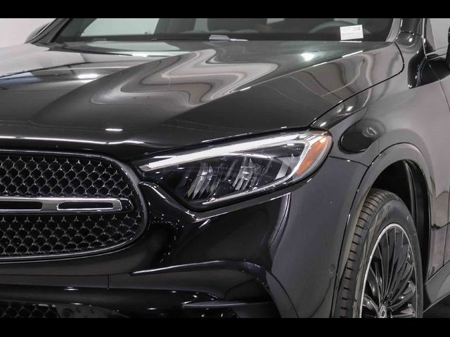 2027 Mercedes-Benz GLC 300