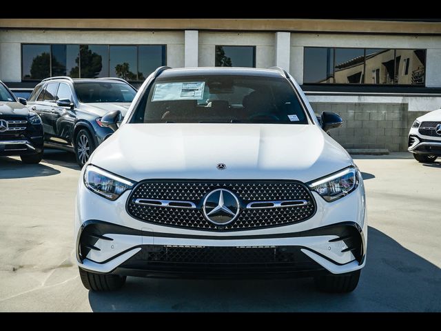 2027 Mercedes-Benz GLC 300
