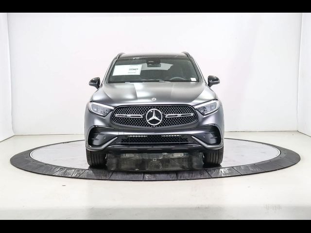 2027 Mercedes-Benz GLC 300