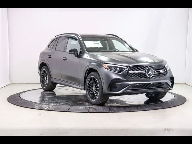 2027 Mercedes-Benz GLC 300