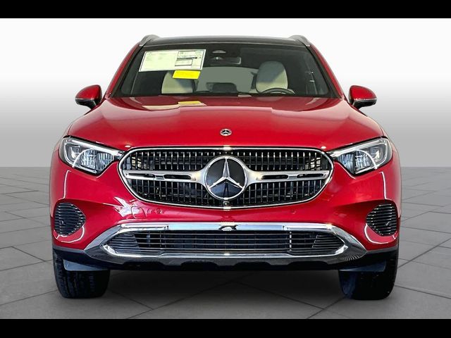 2027 Mercedes-Benz GLC 300