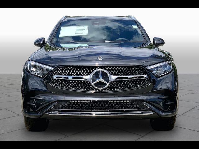 2027 Mercedes-Benz GLC 300