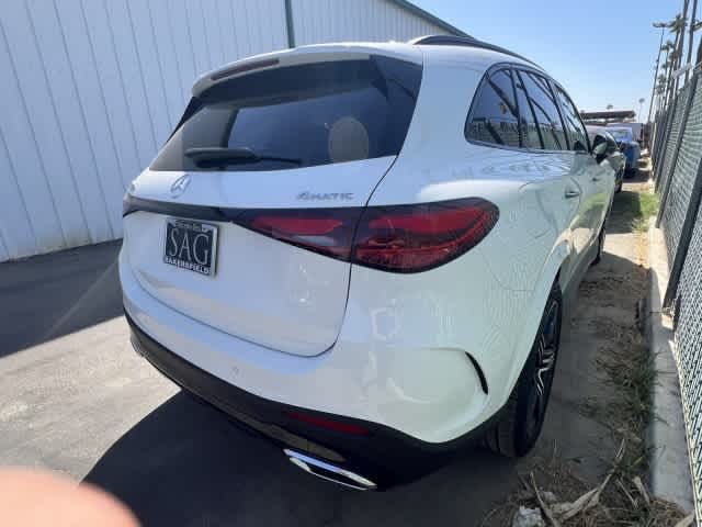 2027 Mercedes-Benz GLC 350e