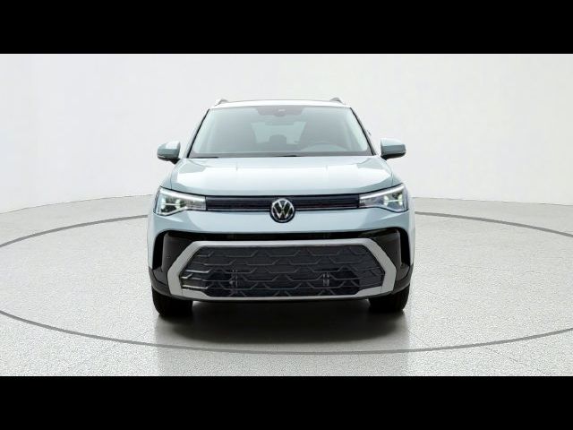2027 Volkswagen Taos SE