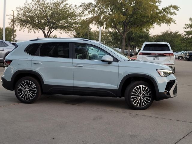 2027 Volkswagen Taos SE