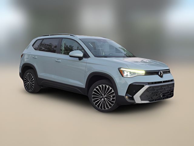 2027 Volkswagen Taos SE