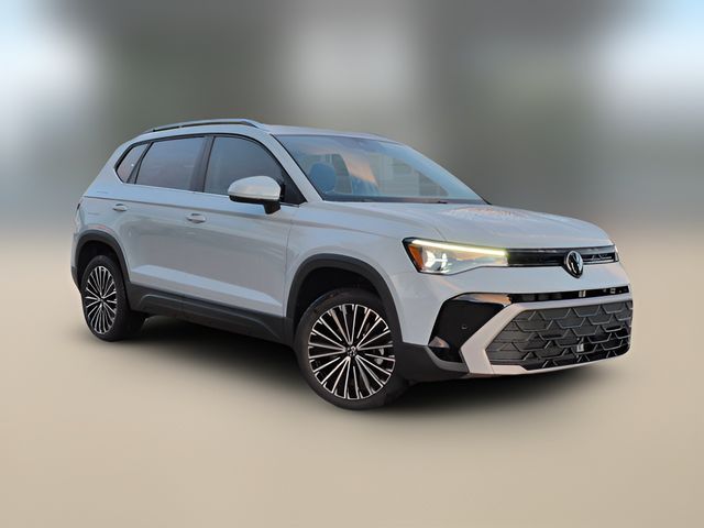 2027 Volkswagen Taos SE
