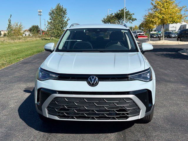 2027 Volkswagen Taos SE
