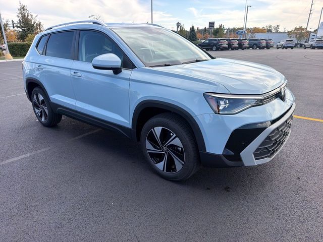 2027 Volkswagen Taos SE
