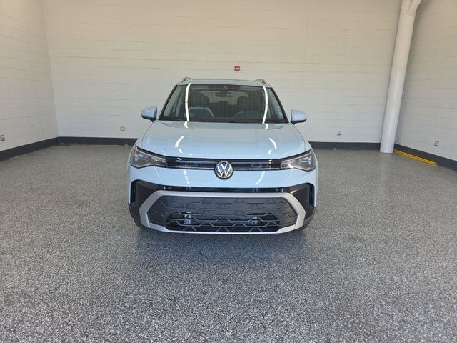 2027 Volkswagen Taos SE