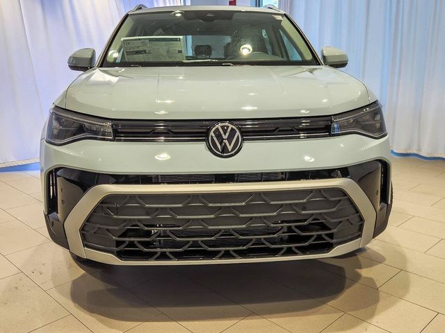 2027 Volkswagen Taos SE