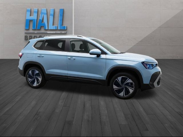 2027 Volkswagen Taos SE