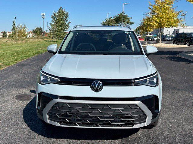 2027 Volkswagen Taos SE