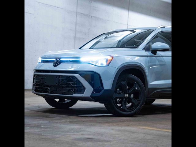 2027 Volkswagen Taos SEL