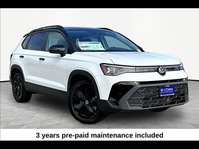 2027 Volkswagen Taos SE Black