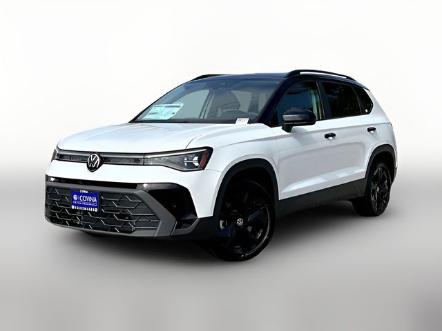 2027 Volkswagen Taos SE Black
