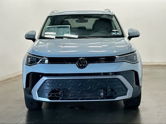 2027 Volkswagen Taos SE