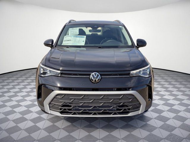 2027 Volkswagen Taos SE
