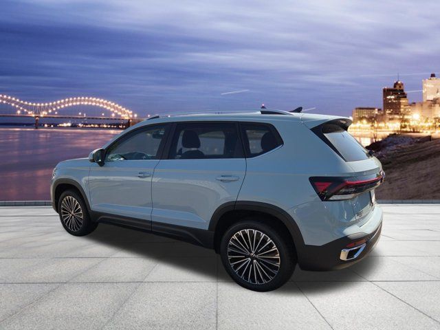 2027 Volkswagen Taos SE