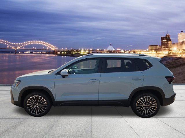 2027 Volkswagen Taos SE