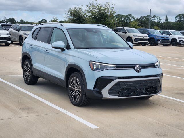 2027 Volkswagen Taos SE