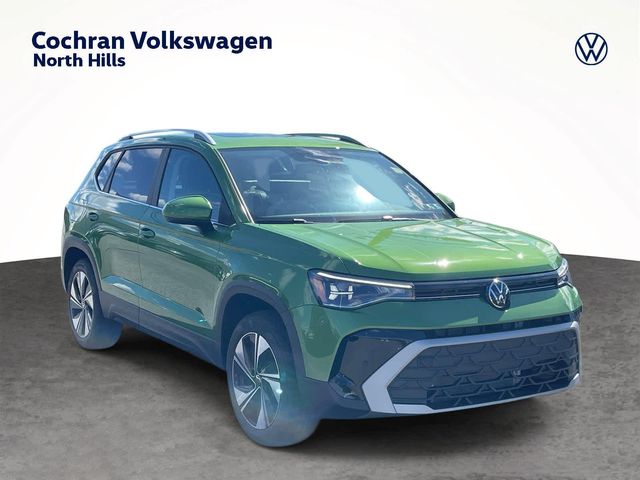 2027 Volkswagen Taos SE