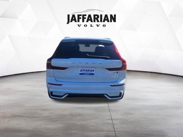 2027 Volvo XC60 Core