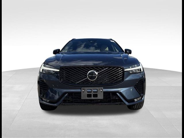 2027 Volvo XC60 Core