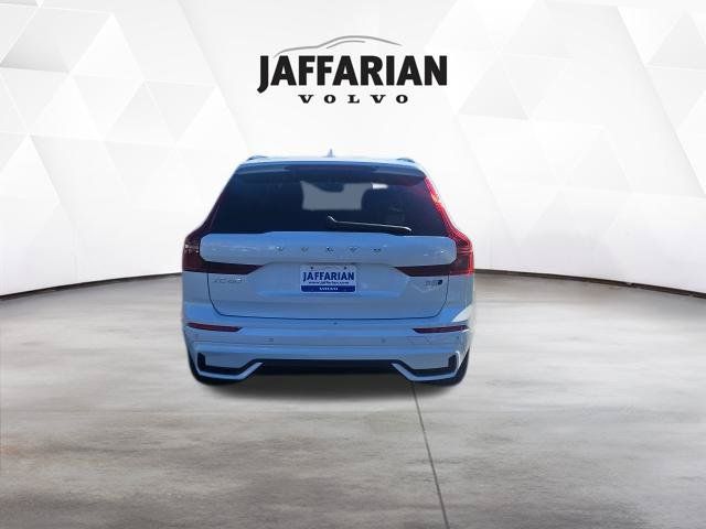 2027 Volvo XC60 Core
