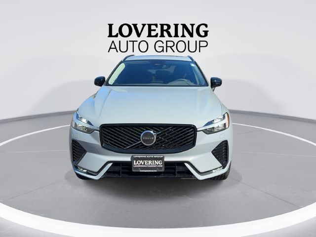 2027 Volvo XC60 Core