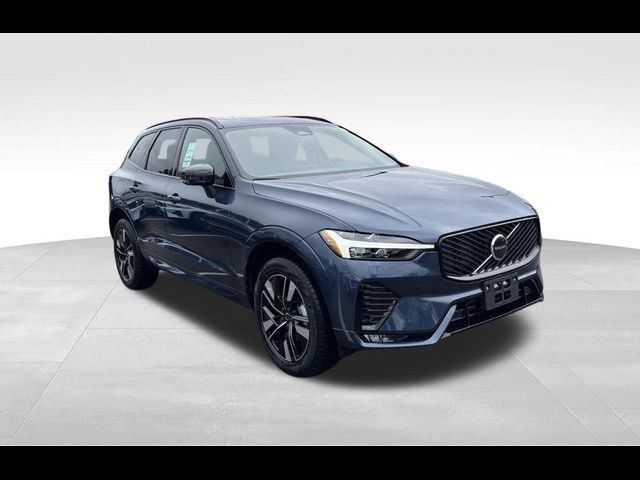 2027 Volvo XC60 Core