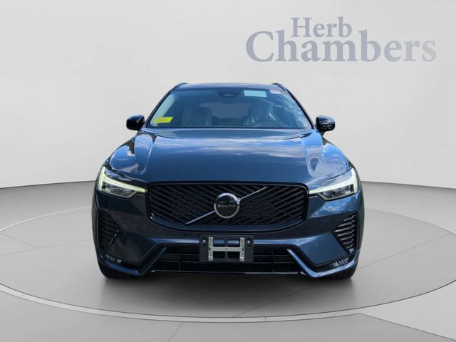 2027 Volvo XC60 Core
