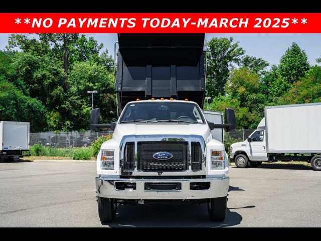 2025 Ford F-650 Base