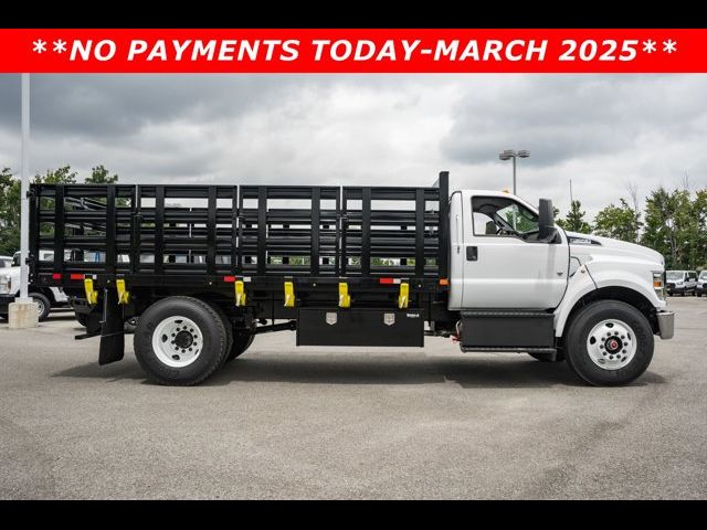 2025 Ford F-650 Base