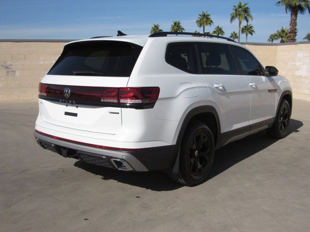 2024 Volkswagen Atlas 2.0T Peak Edition SE w/Technology