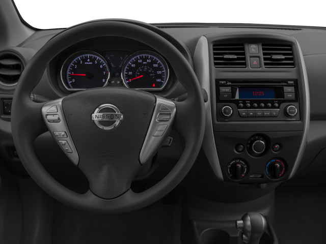 2015 Nissan Versa SV