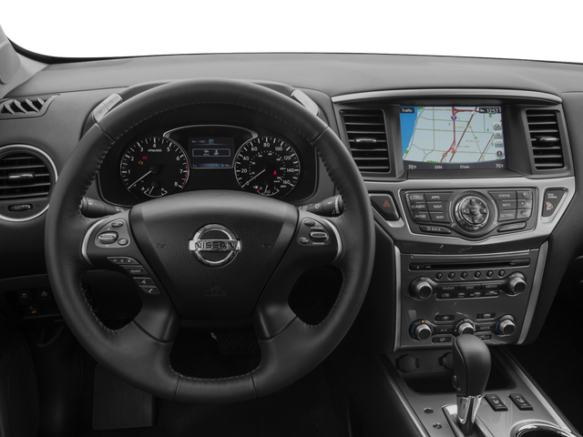 2017 Nissan Pathfinder SV