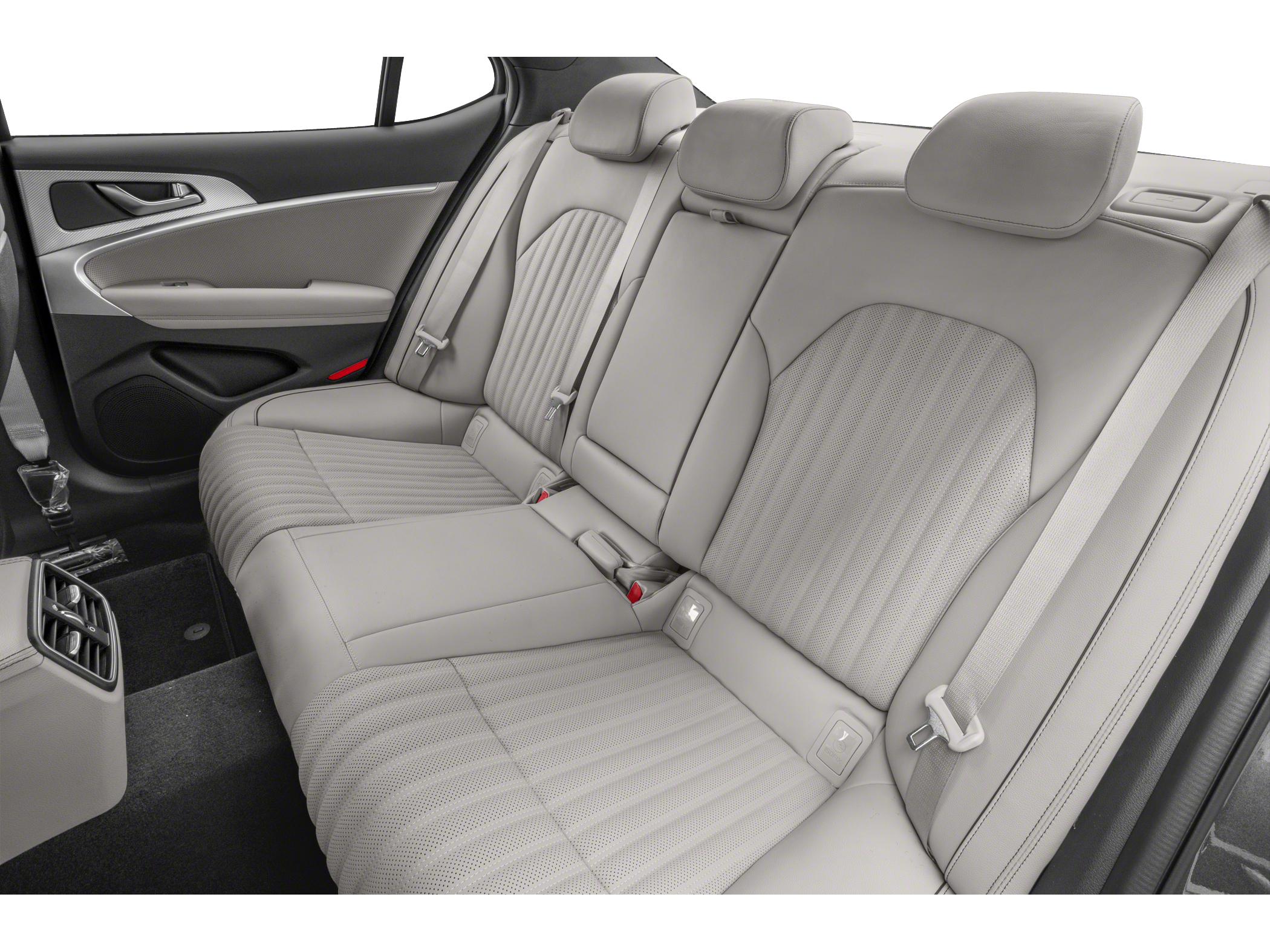 Seating for 2023 Genesis G70