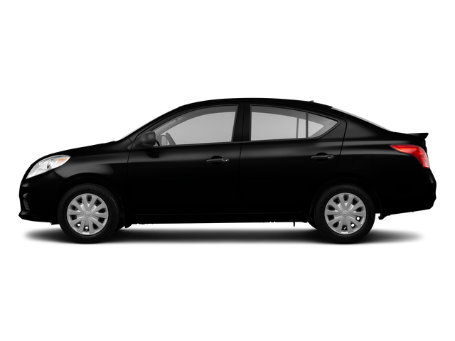 2013 Nissan Versa SV