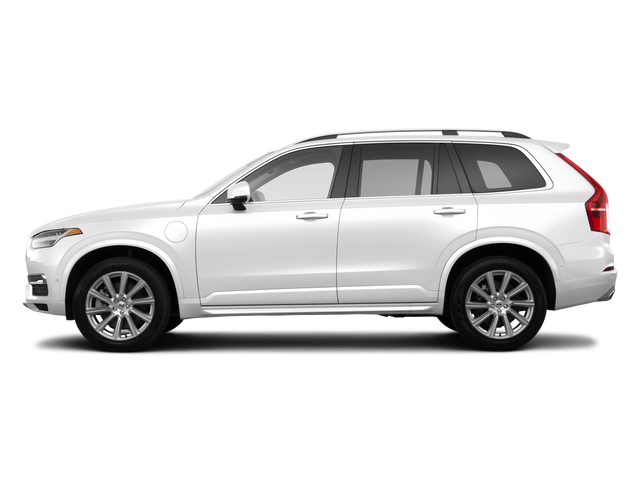 2016 Volvo XC90 Hybrid T8 Momentum