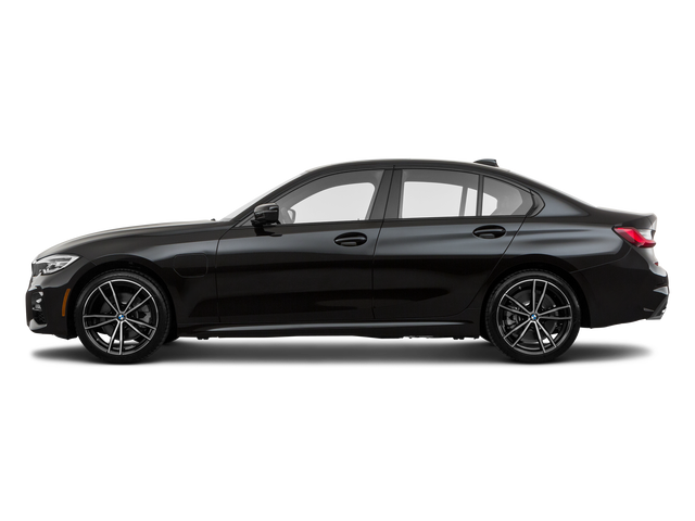 2022 BMW 3 Series 330e xDrive