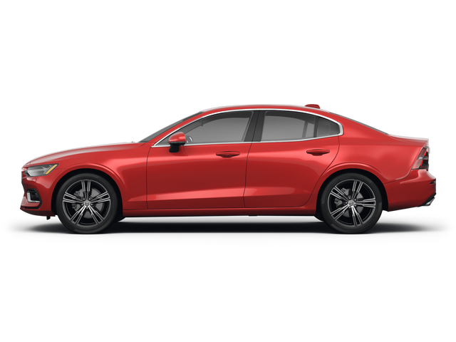 2022 Volvo S60 Momentum