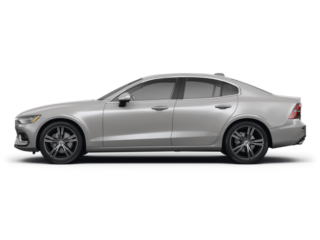 2022 Volvo S60 Momentum